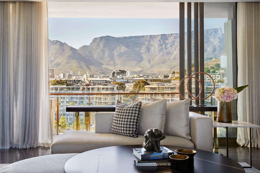 Photos at Louis Vuitton - Cape Town CBD - Foreshore - iKapa, Western Cape
