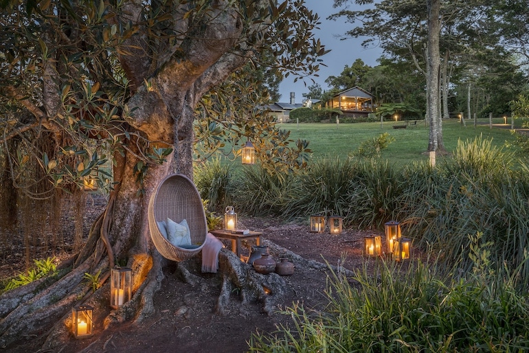 Spicers Tamarind Retreat romantic outdoor setting