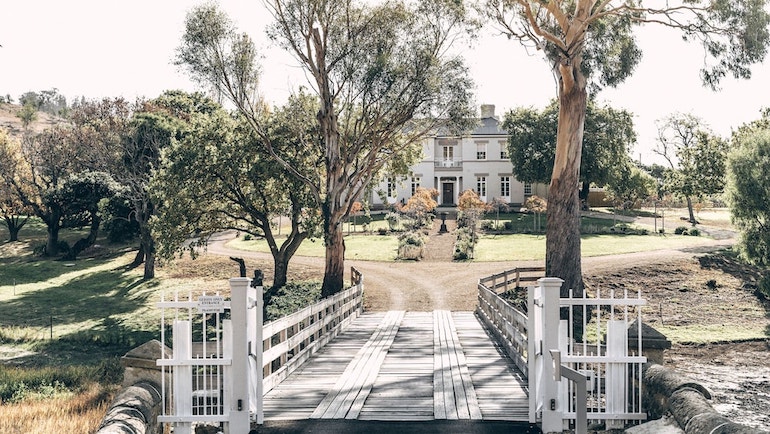 Prospect House Private Hotel from the outside with its surrounding gardens