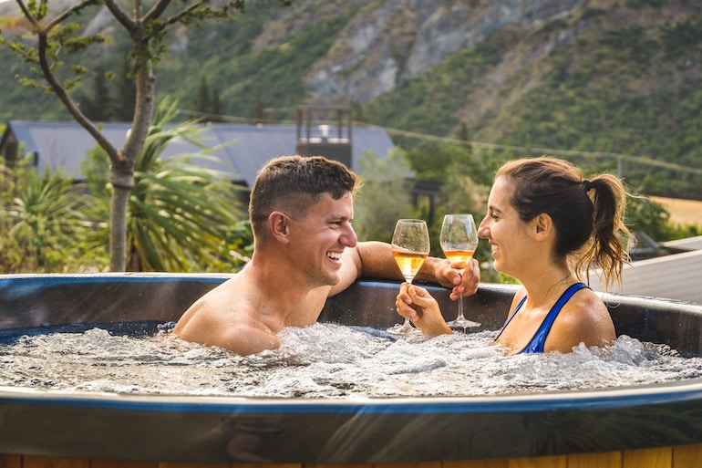 Gibbston Valley Lodge & Spa's outdoor spa tub